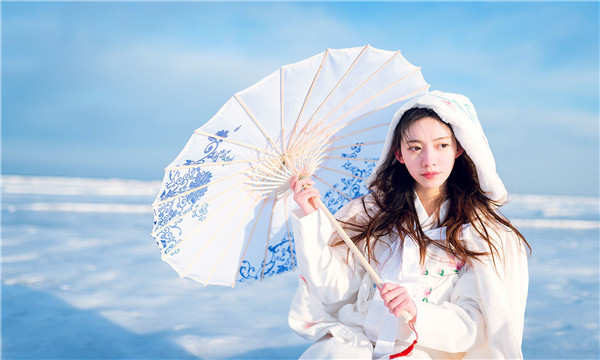 伊通试管代怀生子多少钱一个？助孕之路的费用分析与方案选择